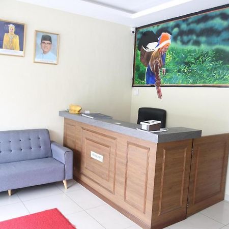 קמרון היילנדס Camlodge Budget Hotel מראה חיצוני תמונה