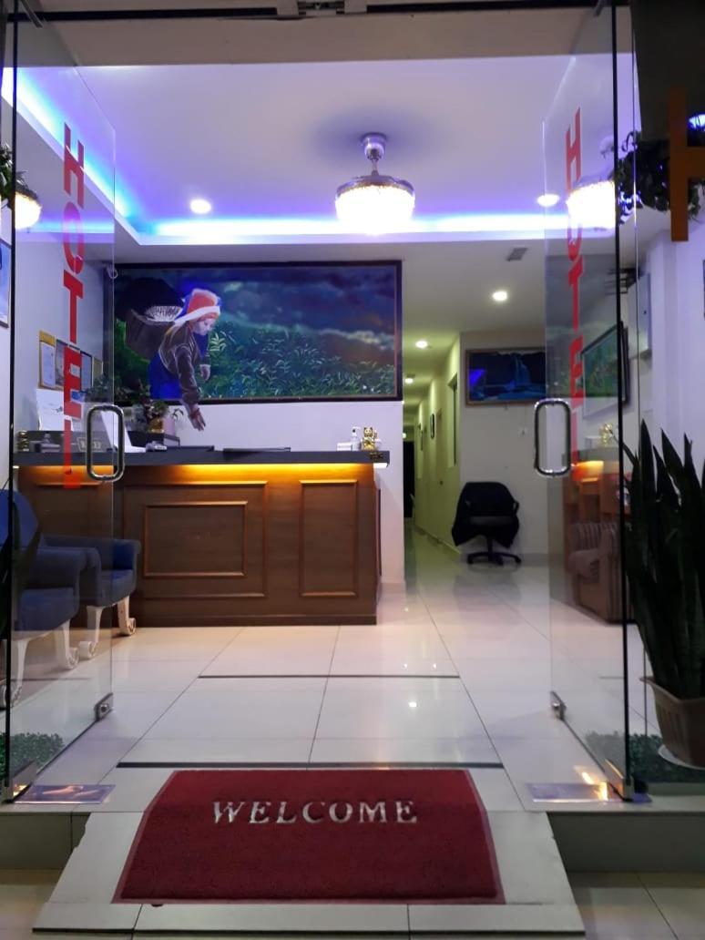 קמרון היילנדס Camlodge Budget Hotel מראה חיצוני תמונה