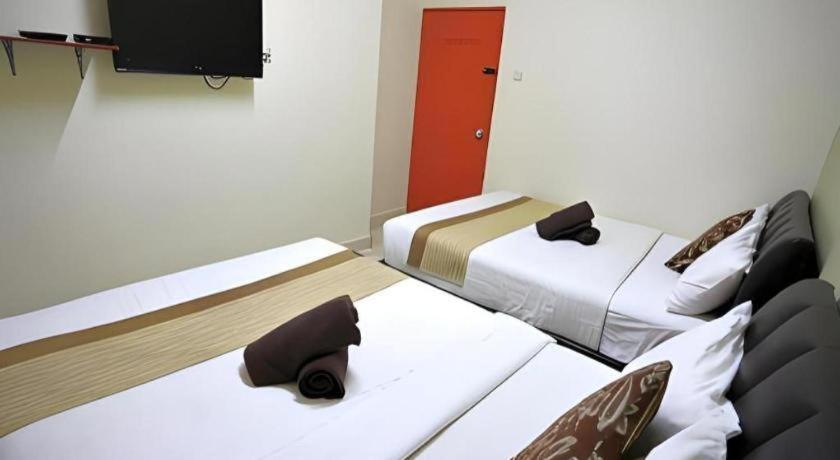 קמרון היילנדס Camlodge Budget Hotel מראה חיצוני תמונה